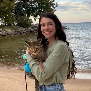 Meet your Posher, Alexandria